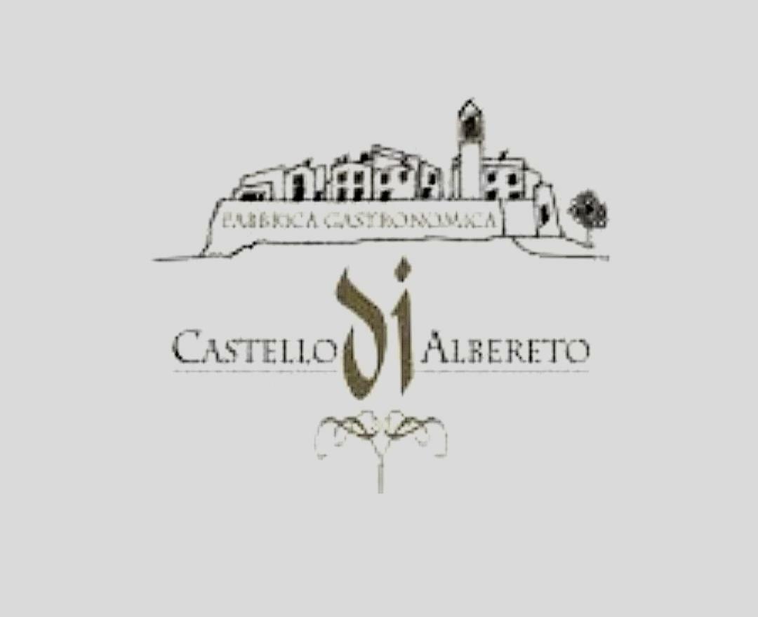 Castello Di Albereto Trarivi Exterior photo